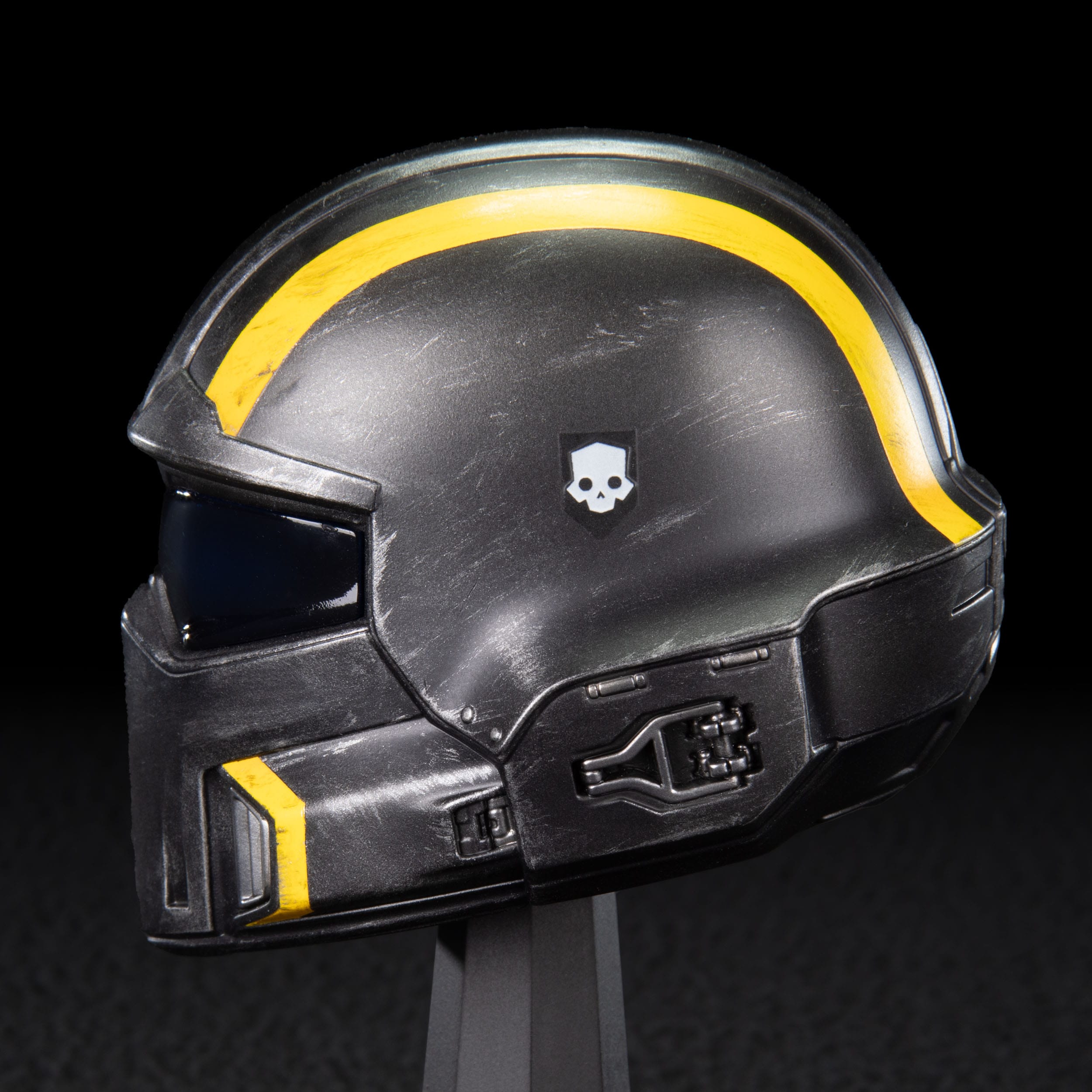 Helldivers 2 Replica 1/4 B-01 Tactical Helmet 11 cm