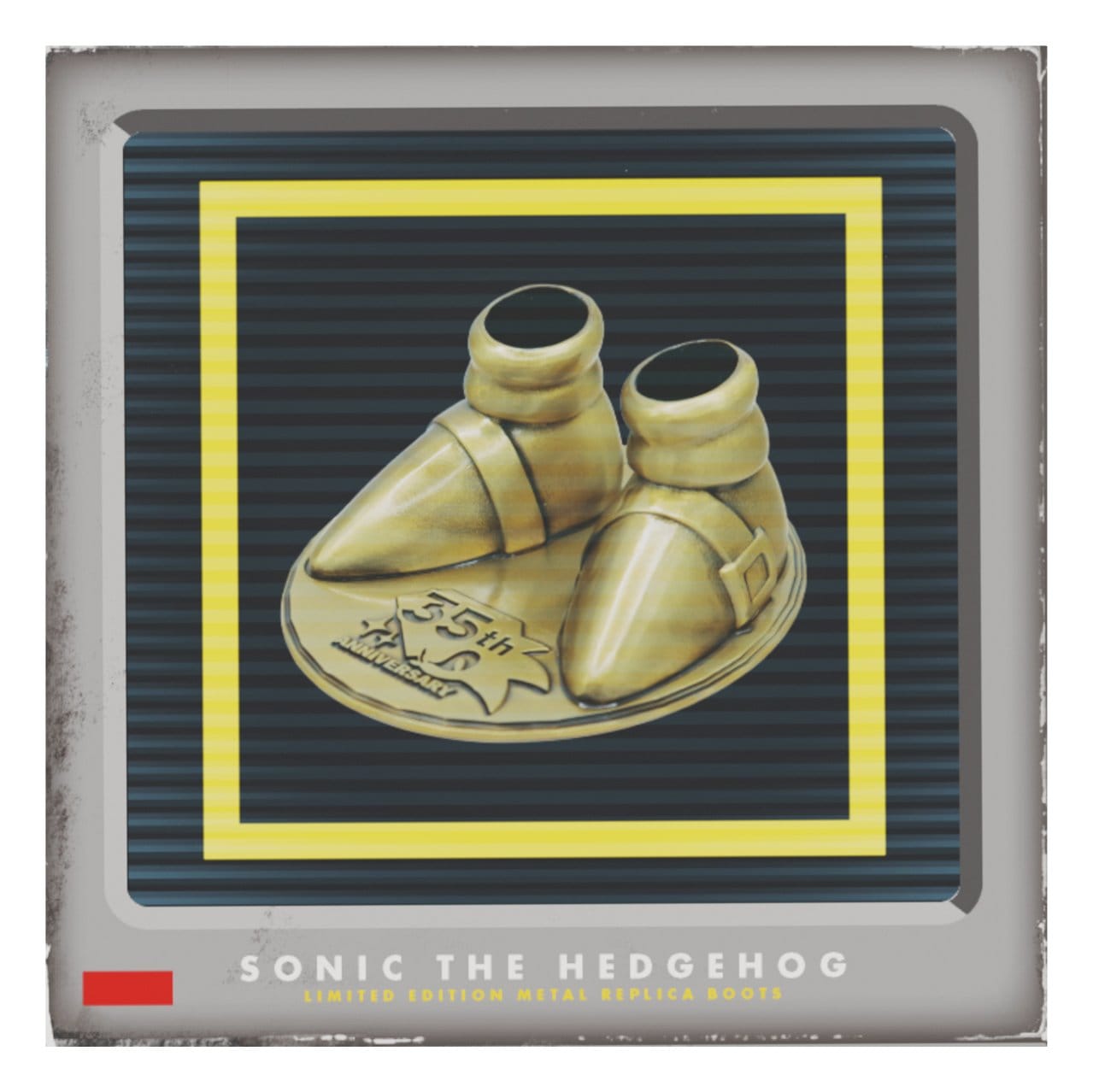 Sonic the Hedgehog Replica 35th Anniversary Metal Boot Limited Edition - Image 3