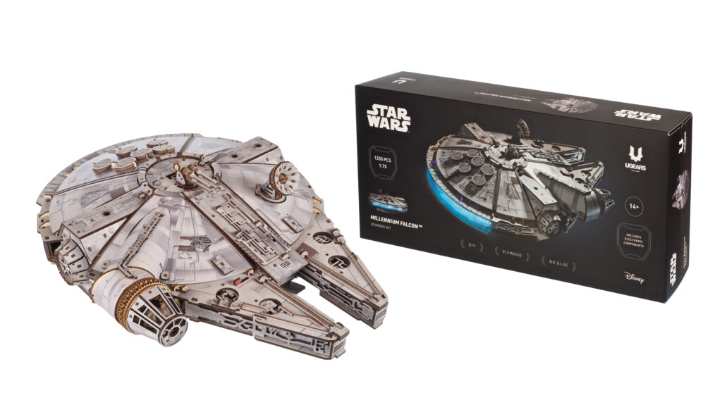 UGEARS Star Wars™: Millennium Falcon™ 3D Mechanical Model