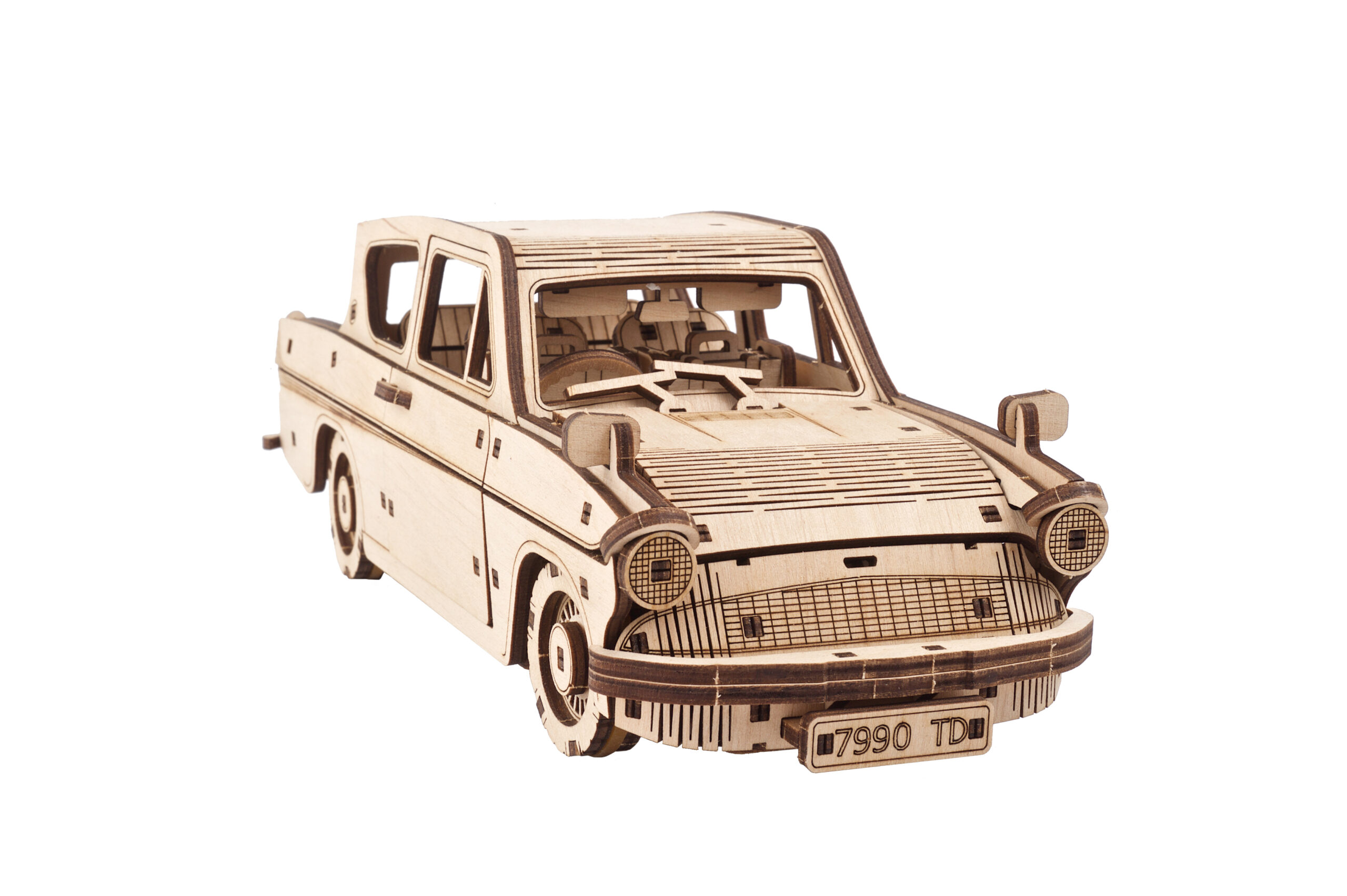 UGEARS Harry Potter: Flying Ford Anglia™ 3D Mechanical Model - Image 3