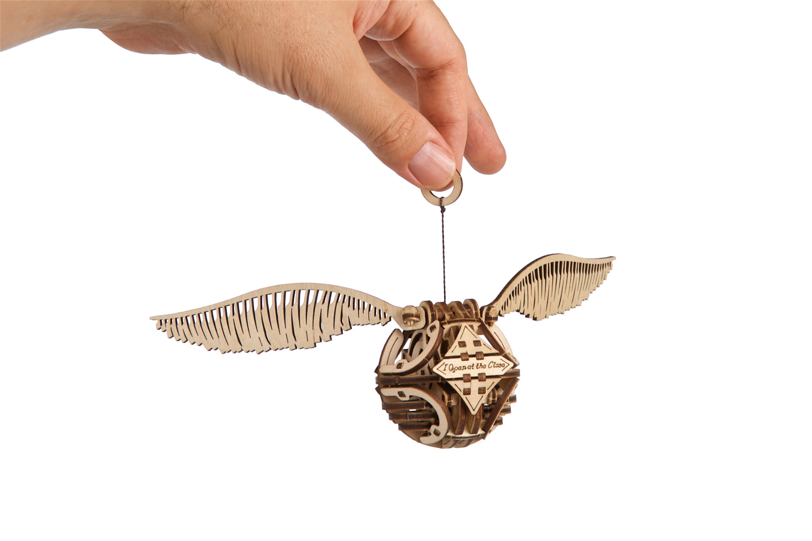 UGEARS Harry Potter: Golden Snitch™ 3D Mechanical Model - Image 4