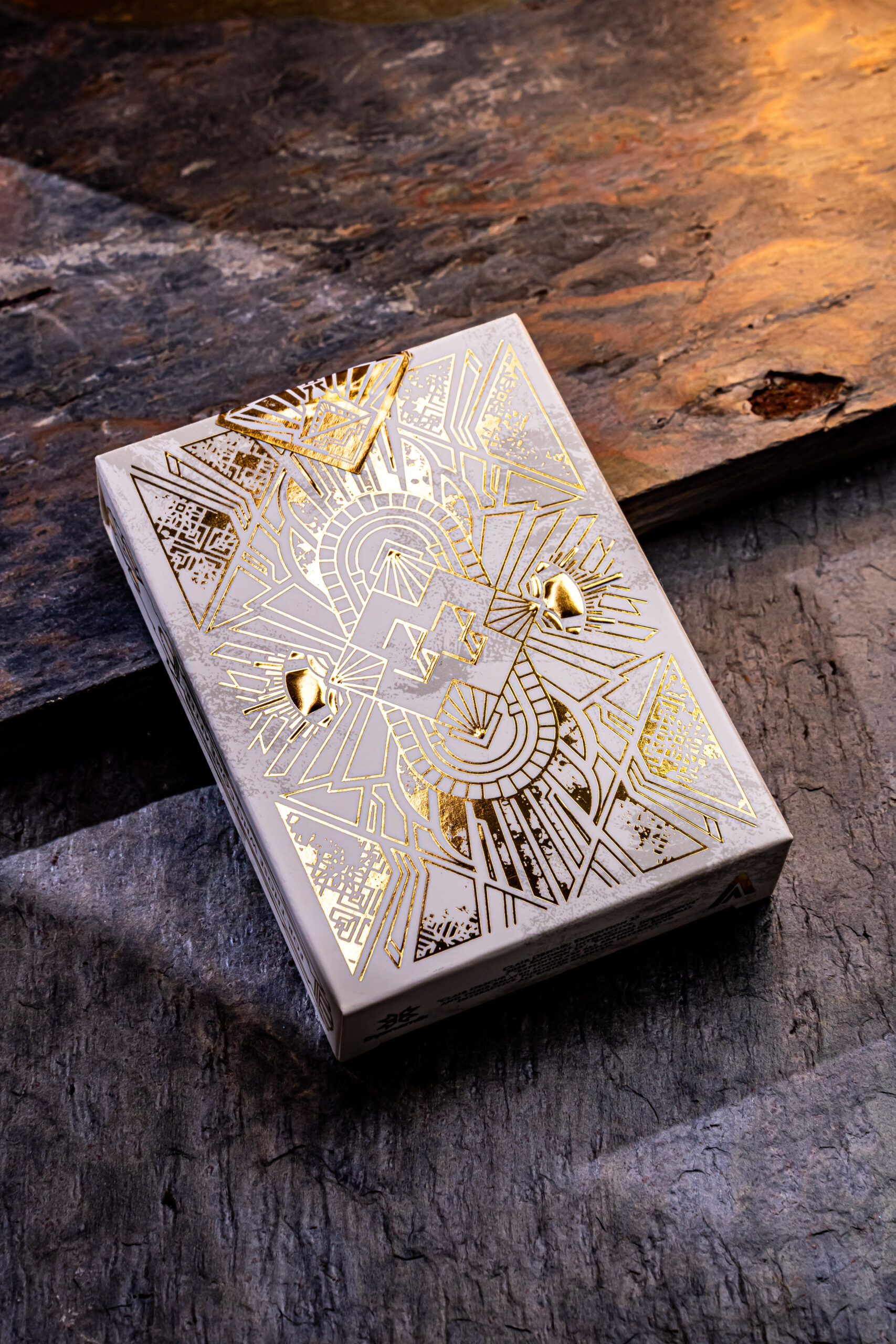 Clair Obscur: Expedition 33 Playing Cards – Clair & Obscur Edition Bundle - Image 6